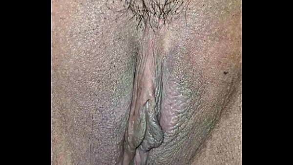 Desi Milf’s Dripping Wet Pussy