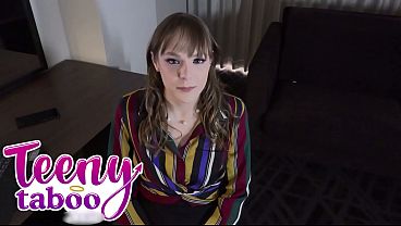 Rebecca Vanguard Services The Boss’s Cock For A Creampie