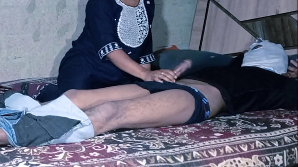 Indian Desi Stepsister’s Wild Sex Tape