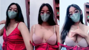 Yasmine’s Live Cam Reveal: Tits Out And Proud
