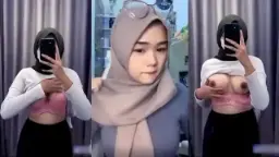 Tiktoker With Big Tits In Hijab Shows It All Naked
