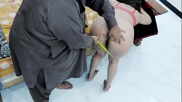 Indian Tailor Pounding Village Dumb Girl’s Fat Ass Like A Slut, Rough Doggy Style With Dirty Hindi Talk