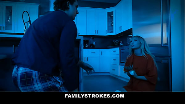 Sexy Stepsister Lets Her Stepbrother Eat Her Tight Teen Pussy