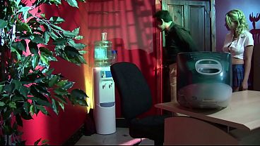 Blonde Teen Getting Absolutely Wrecked For The First Time