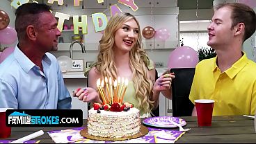 Natural Titted Little Stepdaughter Daisy Lavoy Tempts And Fucks Her Stepdaddy Hard