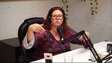 Podcast Podtrocar – Inside The Wild Swing Party At The Mansion: Fucking, Wife Swapping, Threesomes, And Cops Busting In!