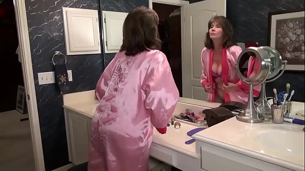 America’s Hottest Milfs Get Wild In Part 27
