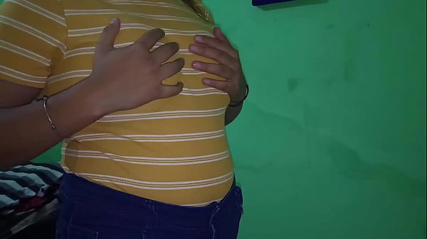 Indian Desi Slut Shoves Vibrator Deep In Her Fat Ass And Moans Like A Whore