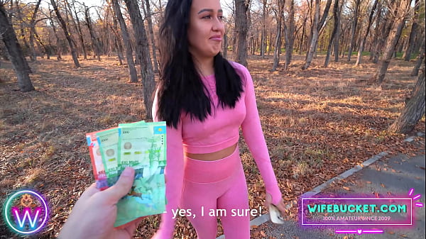 Amateur Milfs By Wifebucket – Sucking Dick Outside And Getting A Cum Facial From Wifey