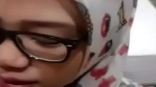 Muslim Babe Swallows A Load In Bangladeshi Sex Clip