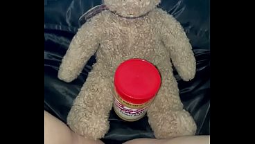 18-year-old Muslim Girl Stuffs Creamy Peanut Butter Deep In Her Tight Pussy – Amateur Arabian Snowwhite Fingers Herself – Ultimate Food Fuck Porn
