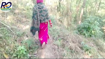 Desi Village Bhabhi Goes For A Walk In The Woods, Lifts Her Saree To Flash Her Pussy, Tits And Ass, Then Shoves A Brinjal Inside Herself—with Hindi Audio.
