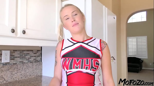 Check Out Mofozo.com – 18 Year Old Blonde Slut Loves Getting Pounded Doggystyle By Her Stepdad