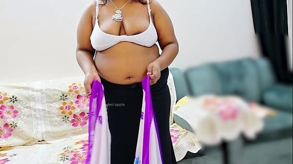 Indian Housewife Flaunting Her Curves In A Tight Saree, Ready To Get Naughty