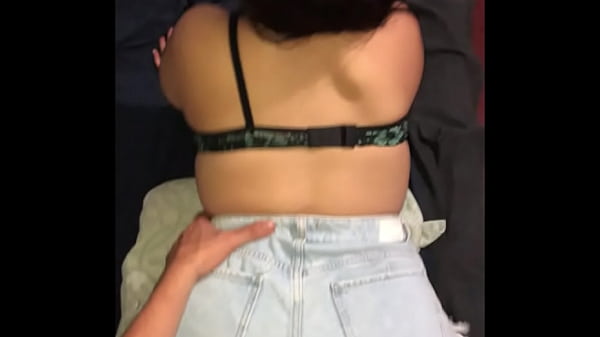 18-year-old Amateur Babe Shows Off Her Perfect Ass In Tiny Shorts
