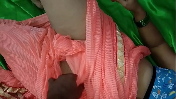 Desi Savita Ki Chudai Karte Hue
