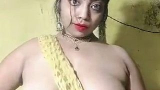 Kama Keli Huge Tits Show Video