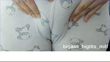 Watch Her Rub Her Pussy Through Her Pajamas, Camel Toe Bulging As She Gets Off.