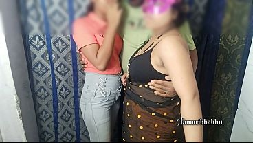 Desi Bhabhi Gets Double-stuffed By Hubby And Bestie In Full Hindi Audio Sex Video.