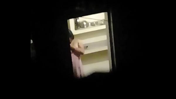 Desi Bhabhi Getting Her Pussy Fucked Hard