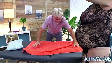 Masseur Gets Dirty, Tongue-fucking Thick Bbw Sasha Syren Into A Wet Mess