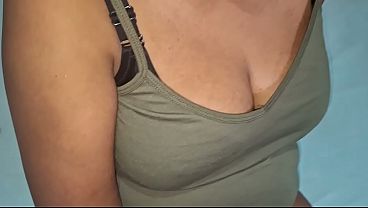 Sexiest Milf’s Dirty Morning Ritual, Slow And Wet