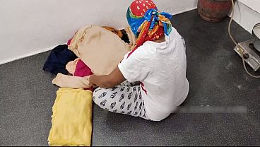 Indian Desi Girl’s Tight Pussy Getting Fucked Hard And Hot