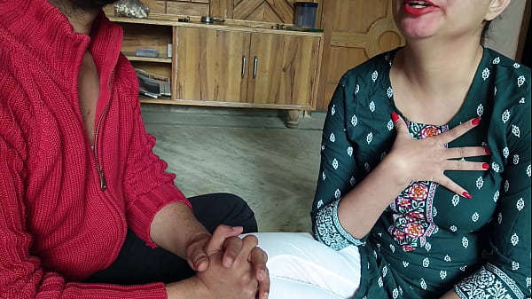 Desi Indian College Girlfriend Gets Fucked In Oyo Room With Hindi Moans