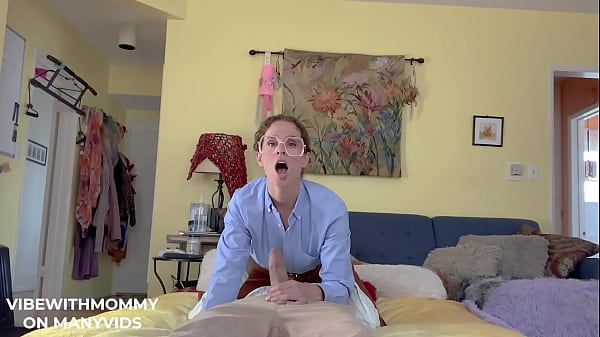 Gymnastics Milf Takes A Cheating Wife’s Cock Down Her Throat Like A Dirty Slut.